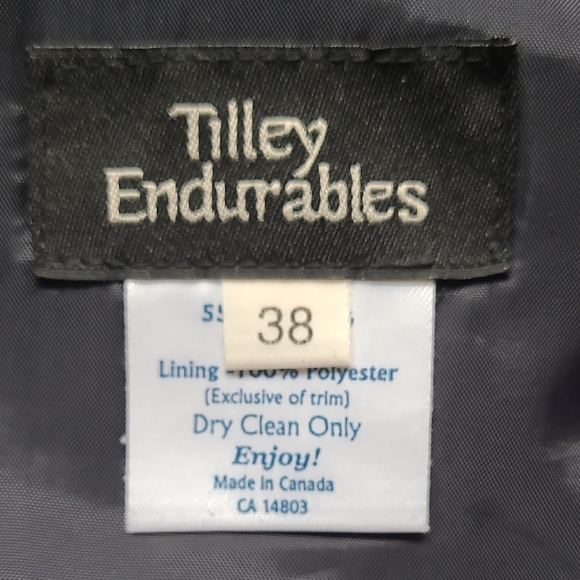 38R Tilley Endurables Travel Blazer Navy Pockets Statement Buttons - Picture 2 of 10